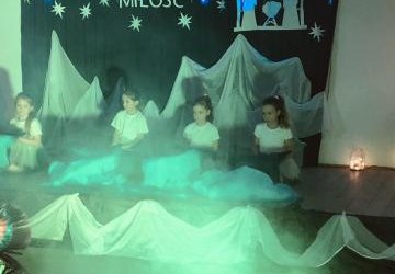 Radosne Spotkanie Wigilijne w Bibliotece Gminnej w Podegrodziu